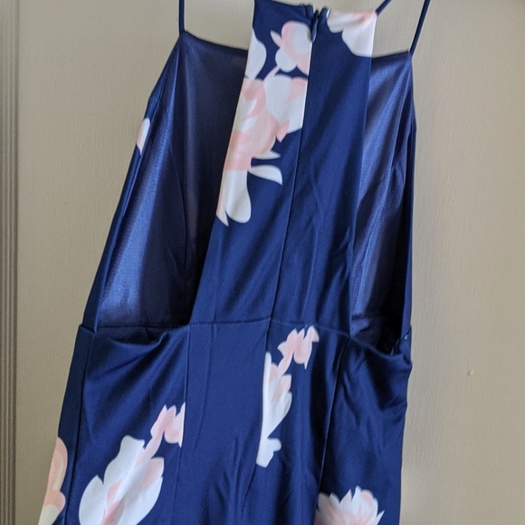 NWOT, YOINS, Dress - Picture 4 of 9